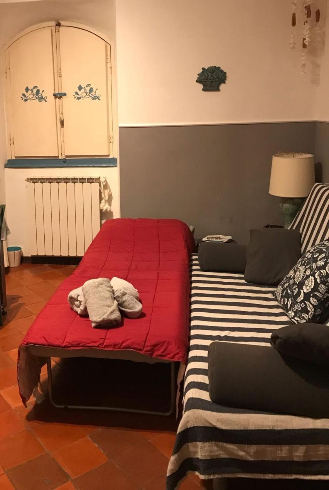 The Shell - New Interior Look But Same Old Charme 200Mt From The Sea With Garden And Parking Nearby Apartment Imperia Exterior foto
